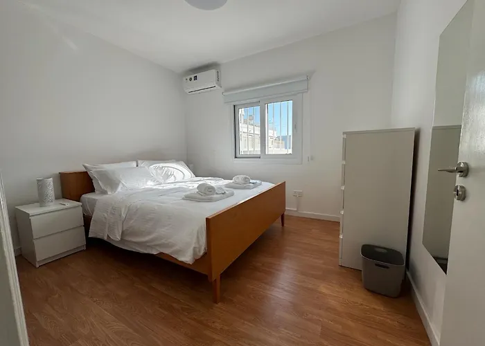 Business Никосия