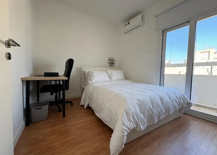 Business Никосия